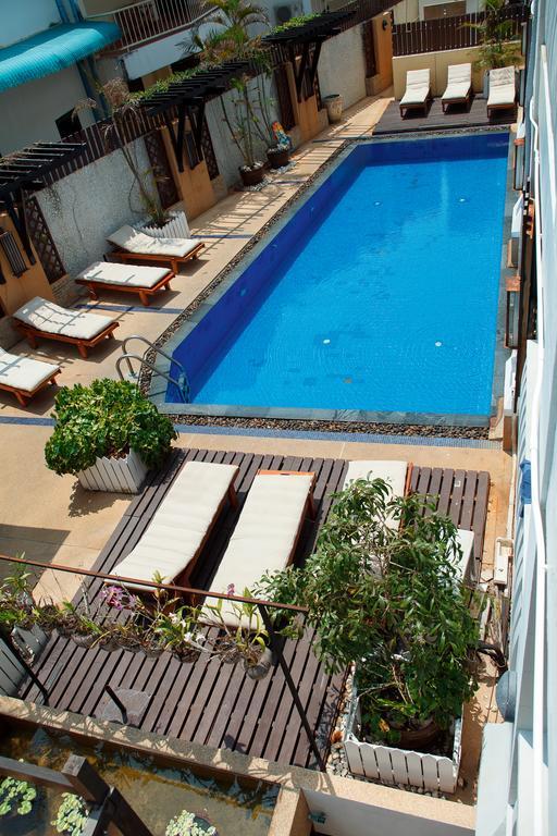 Rattana Beach Hotel Karon Exterior photo